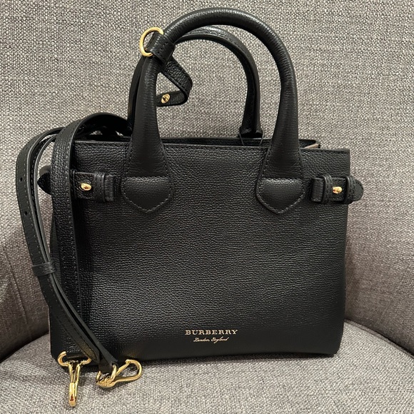 Burberry  banner - Picture 1 of 11